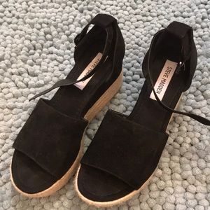 Black Steve Madden platforms